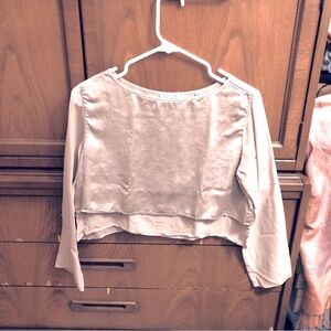 TAHARI SILK Top Pop-OVER BLOUSE Cropped Crop Short taupe Gray Silk Lined sz S